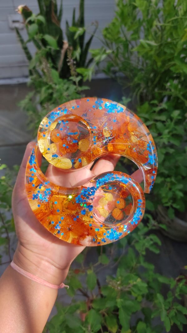Elegant Yin Yang Tealight Holder- (Set of 2)
