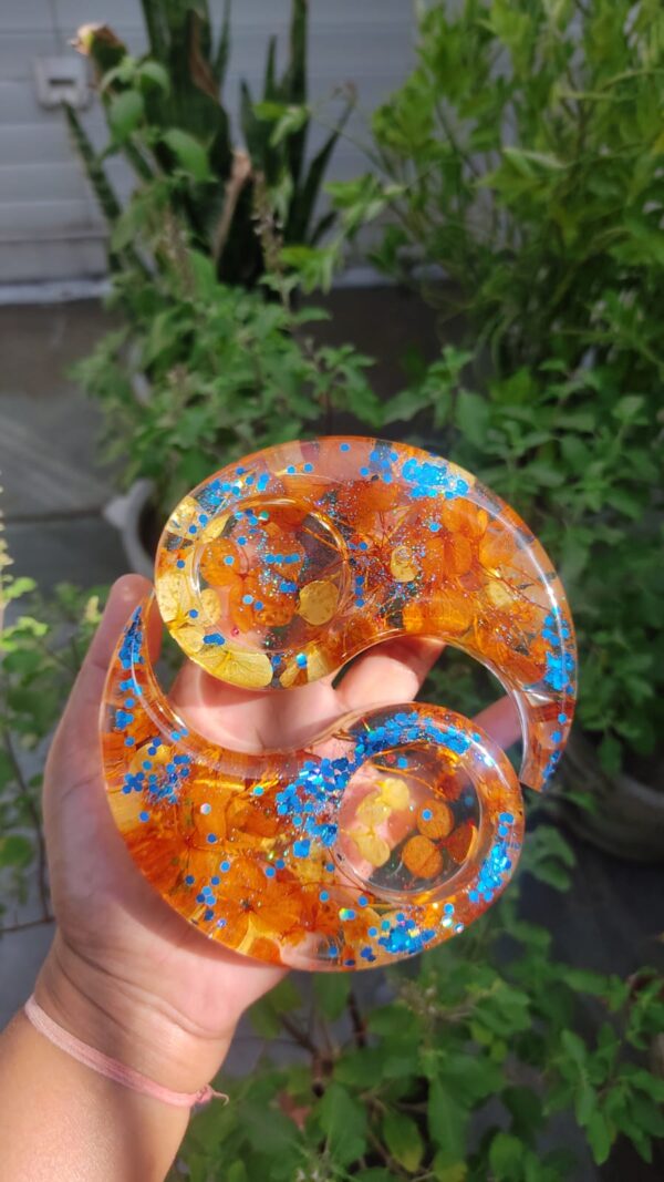 Elegant Yin Yang Tealight Holder- (Set of 2) - Image 2