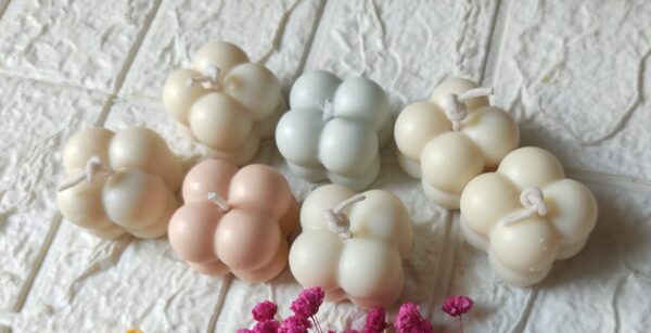 Bubble Bliss Soy Candle- (Set of 4pcs) - Image 5