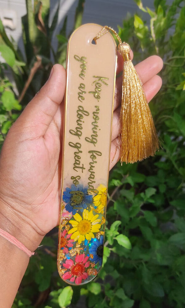 Blooming Memories Bookmark-Daisy Flowers - Image 6
