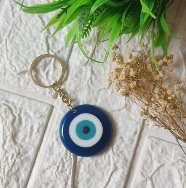Evil Eye Resin Keychain – Protection and Style in One - Image 2