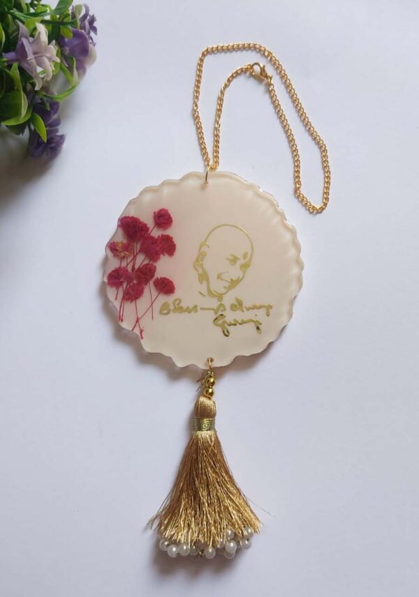 Resin Car Hanging Accessories - Image 2